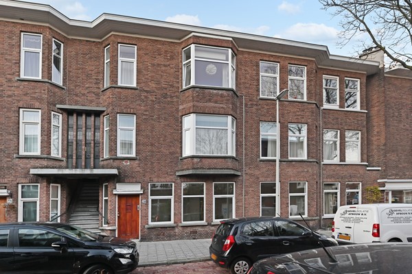 Onder bod: Velpsestraat 211, 2573 SK Den Haag